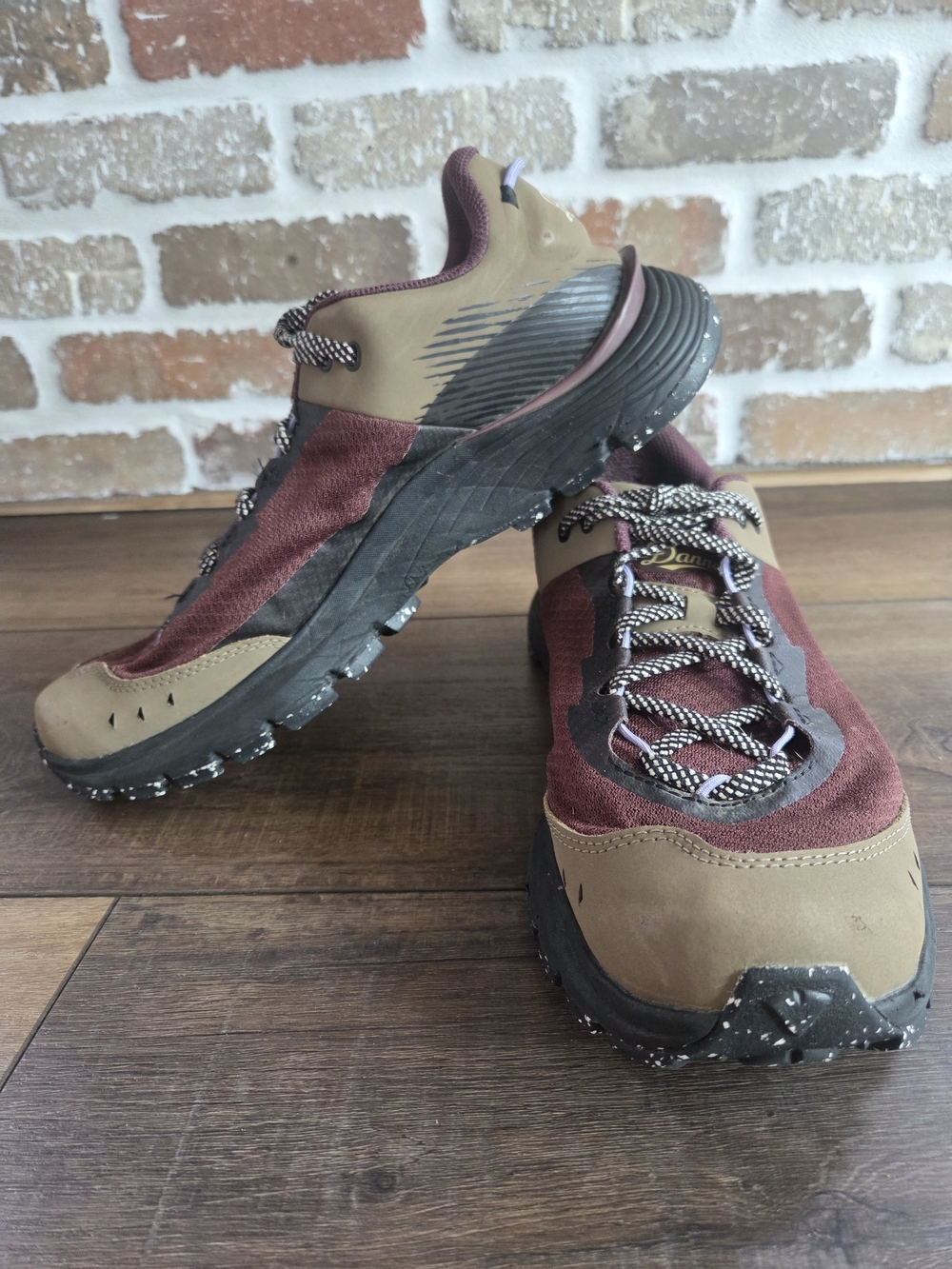 Danner Men's Trail Junction Hiking Sneakers In Kangaroo/Chocolate Colorway